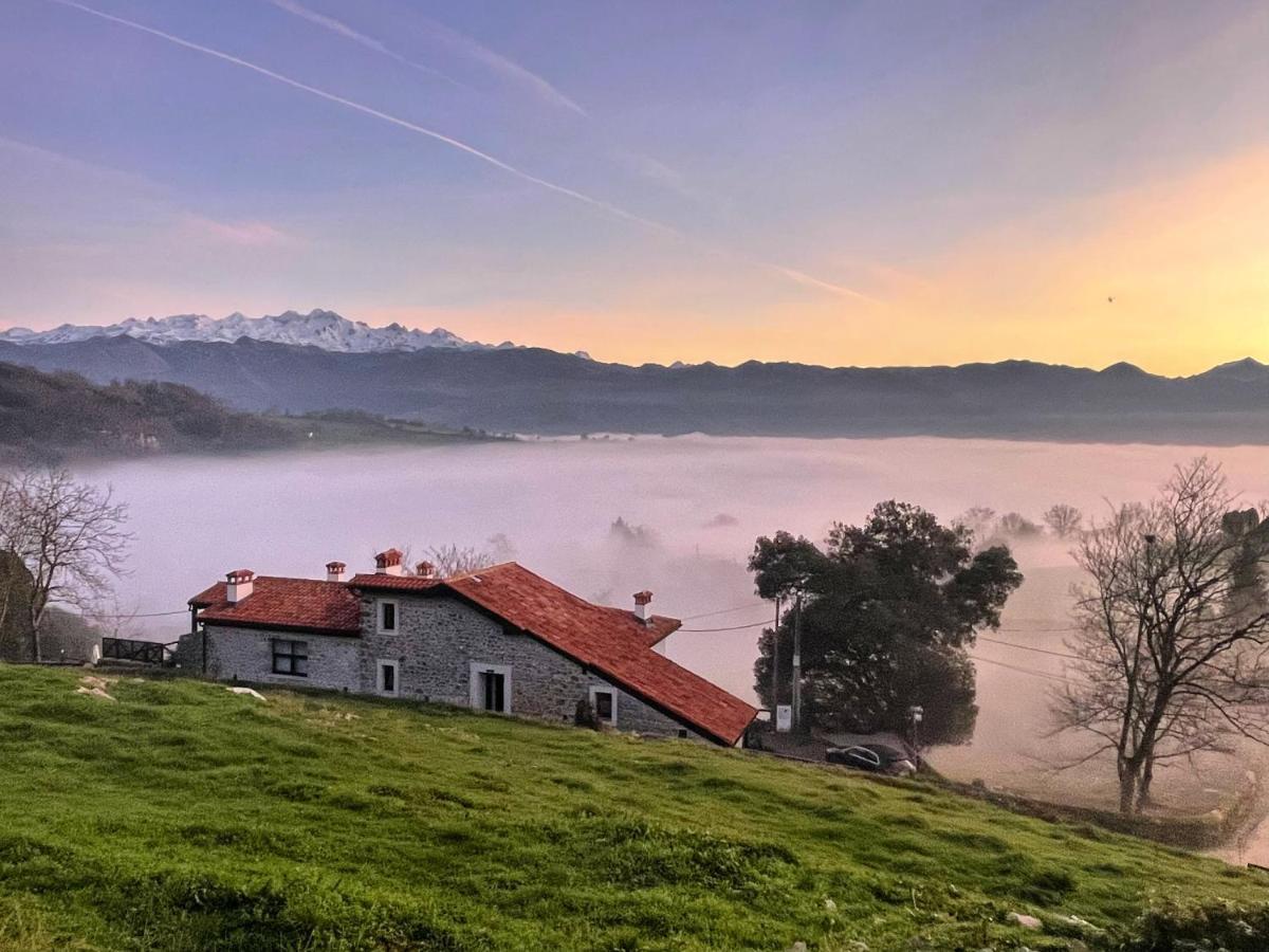 Apartamentos Picabel Cangas de Onis Bagian luar foto
