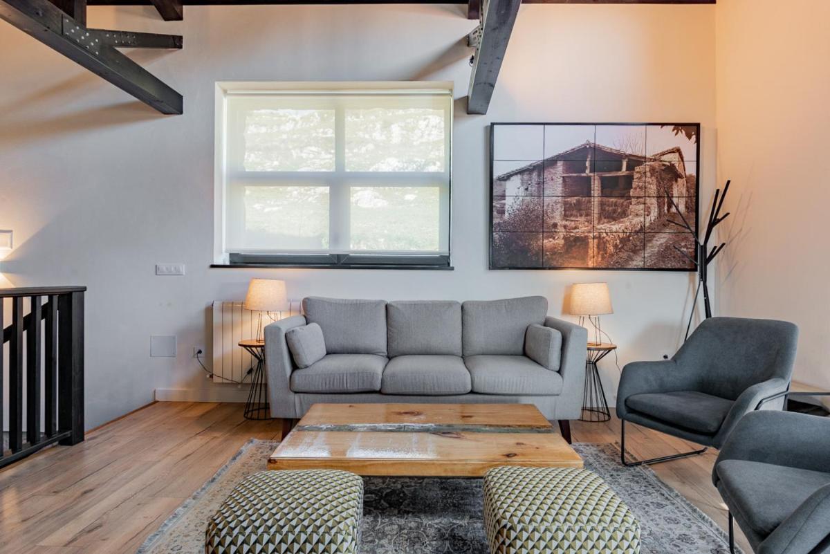 Apartamentos Picabel Cangas de Onis Bagian luar foto